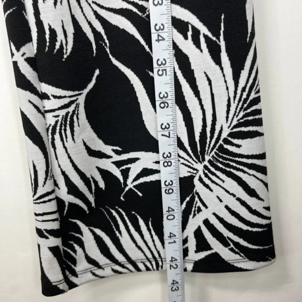 NWT ZARA Black/White Leaf Flare‎ Jacquard Pants High Waist Elastic Waist Sz L